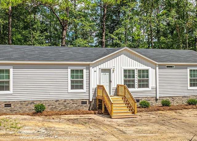 Property at 24 Unity Ln, Seabrook, SC 29940, 4 beds, 2 baths