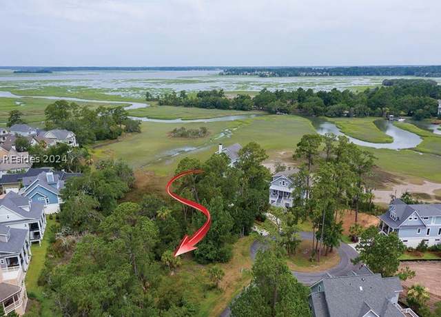 Property at 7 Silver Oak Cir, Hilton Head Island, SC 29926