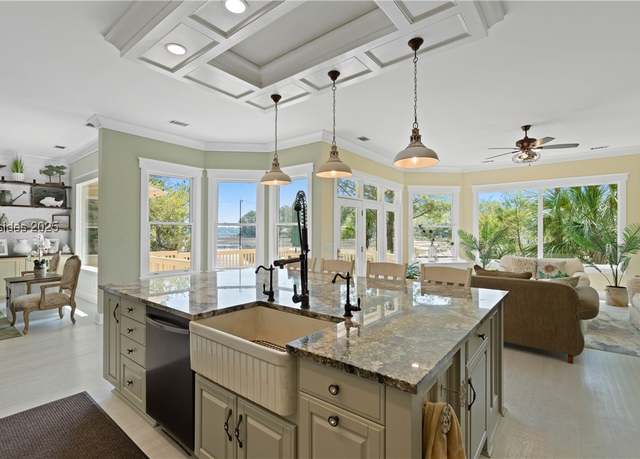 Property at 2 S Oak Forest Dr, Okatie, SC 29909, 3 beds, 3.5 baths