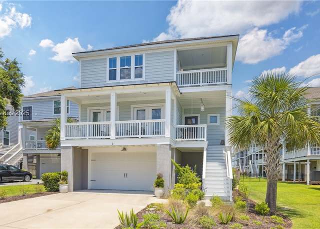 Property at 2 Talon Ct, Hilton Head Island, SC 29926, 6 beds, 5.5 baths