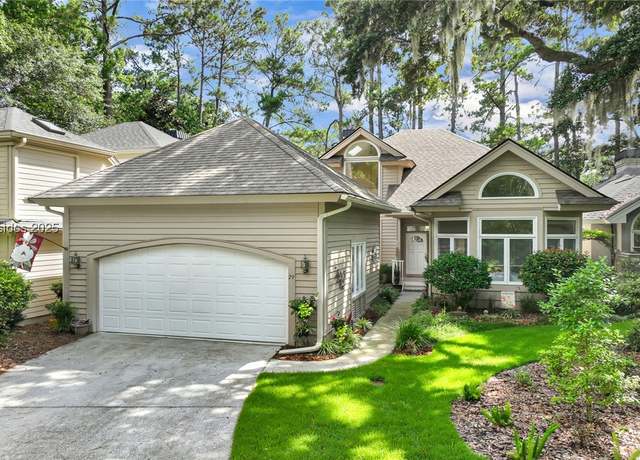 Property at 29 Victoria Dr, Hilton Head Island, SC 29926, 3 beds, 3 baths
