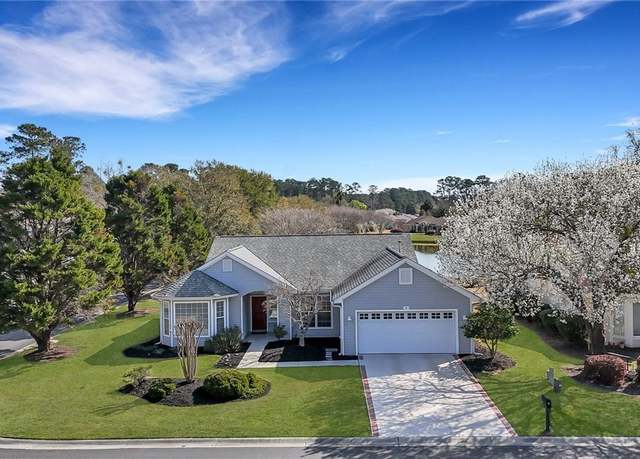 Property at 1 Tuten Ct, Bluffton, SC 29909, 3 beds, 2 baths
