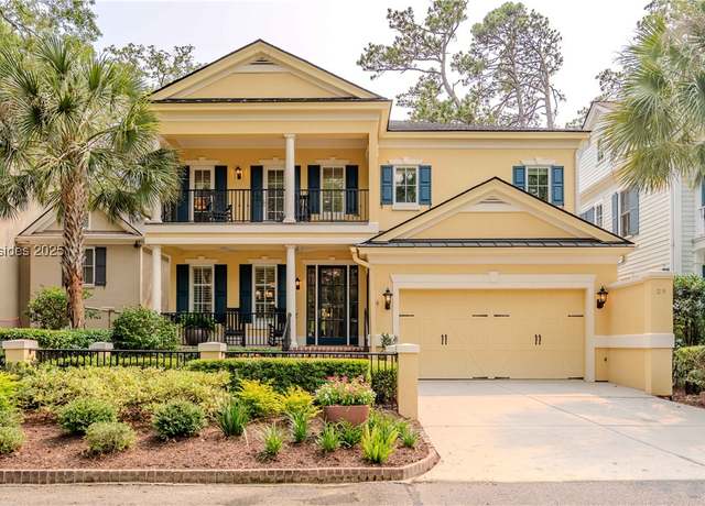 Property at 29 Crosstree Dr, Hilton Head Island, SC 29926, 5 beds, 3.5 baths
