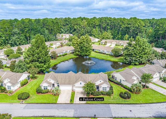 Property at 11 Falcon Ct, Bluffton, SC 29909, 2 beds, 2 baths
