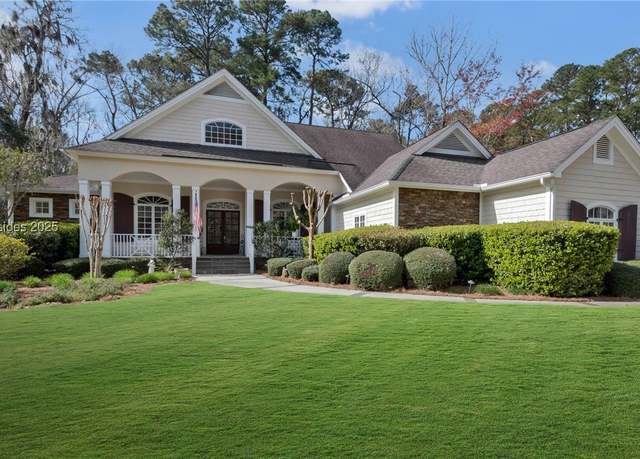 Property at 25 Newberry Ct, Bluffton, SC 29910, 3 beds, 3.5 baths