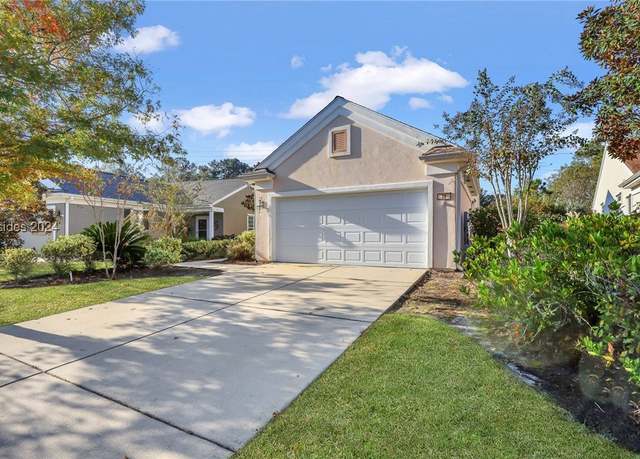 Property at 38 Biltmore Dr, Bluffton, SC 29909, 3 beds, 2 baths