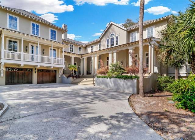 Property at 9 Armada St, Hilton Head Island, SC 29928, 6 beds, 7 baths