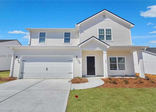 Property at 170 Founders Walk, Bluffton, SC 29910, 5 beds, 3 baths