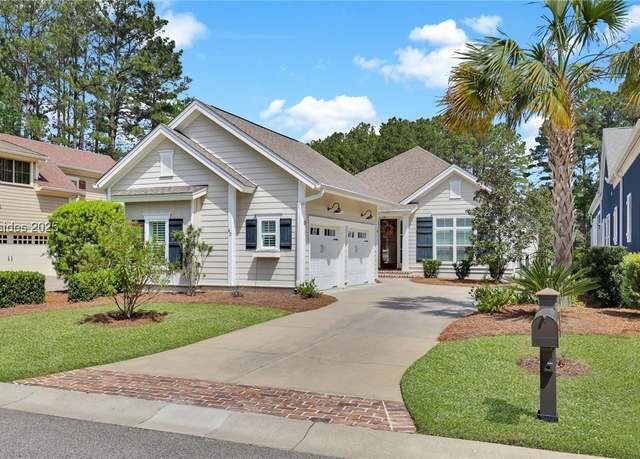 Property at 42 Blue Trail Ct, Bluffton, SC 29910, 3 beds, 3 baths