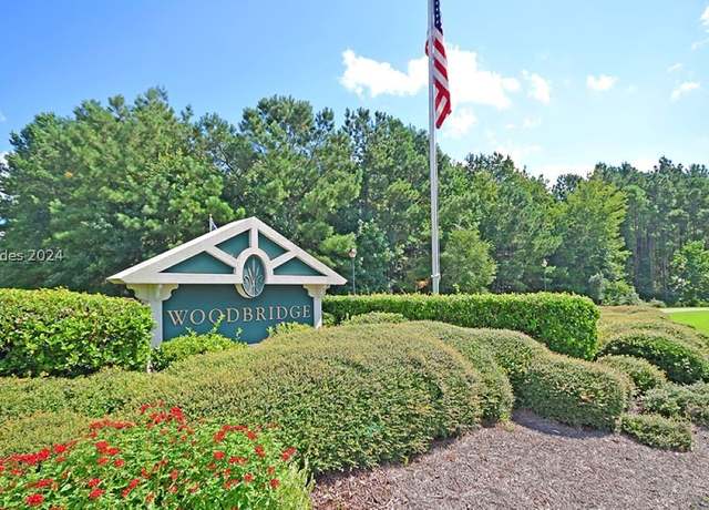 Property at 74 Bridgewater Dr, Bluffton, SC 29910, 3 beds, 2 baths