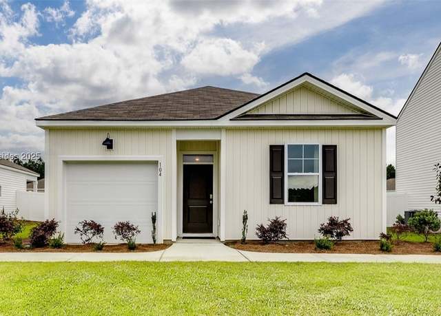 Property at 1549 Sanctum St, Ridgeland, SC 29936, 4 beds, 2 baths