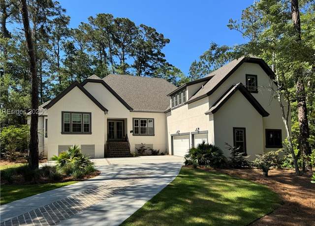 Property at 6 Linden Pl, Hilton Head Island, SC 29926, 5 beds, 5.5 baths