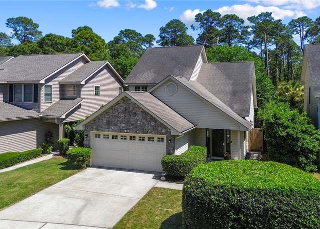 Property at 90 Ceasar Pl, Hilton Head Island, SC 29926, 3 beds, 3.5 baths