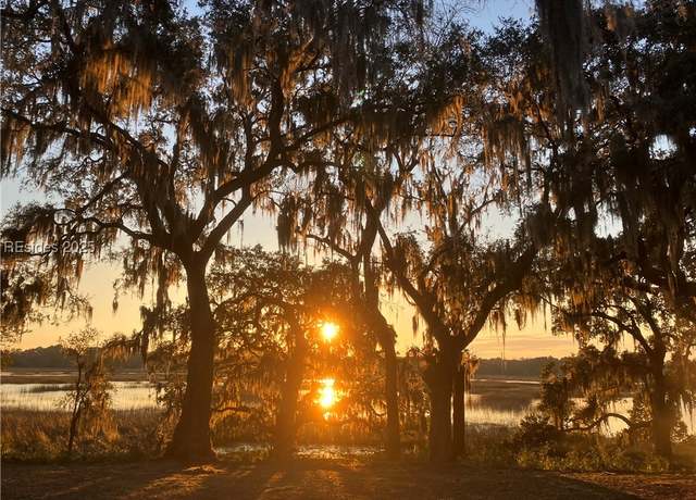 Property at 1632 Hampton Dr, Beaufort, SC 29906