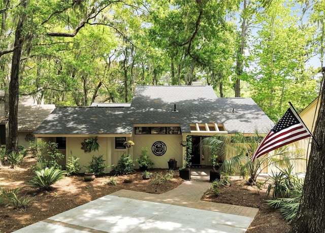 Property at 45 Timber Ln, Hilton Head Island, SC 29926, 2 beds, 2 baths