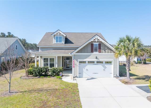Property at 310 Lake Bluff Dr, Bluffton, SC 29910, 3 beds, 2.5 baths