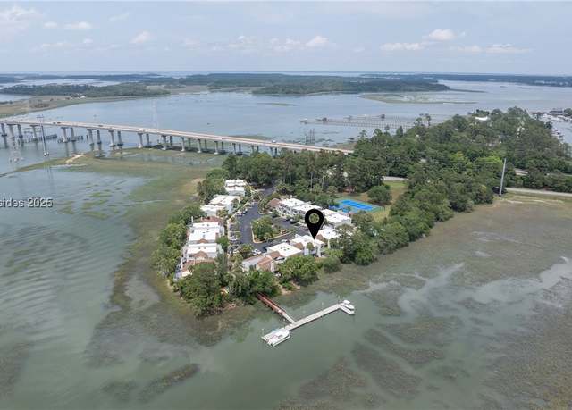 Property at 2 William Hilton Pkwy #405, Hilton Head Island, SC 29926, 2 beds, 2.5 baths