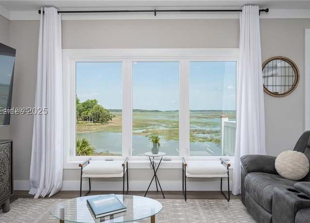 Property at 65 Royal Pointe Dr, Hilton Head Island, SC 29926, 4 beds, 4.5 baths