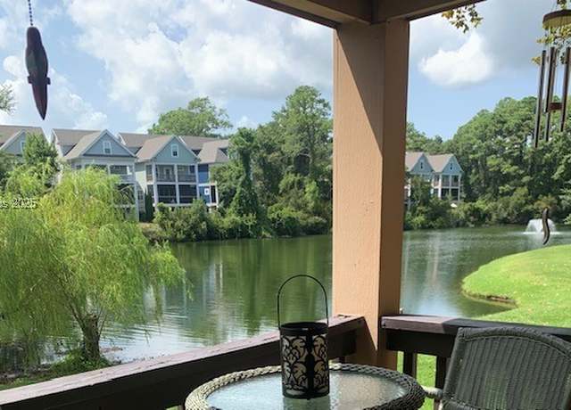 Property at 40 Folly Field Rd Unit D3, Hilton Head Island, SC 29928, 2 beds, 2 baths