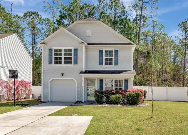 Property at 238 Turkey Oak Dr, Bluffton, SC 29910, 4 beds, 2.5 baths