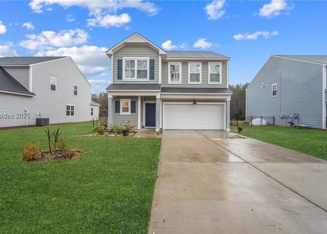 Property at 9 Woodland Ct, Bluffton, SC 29910, 5 beds, 2.5 baths