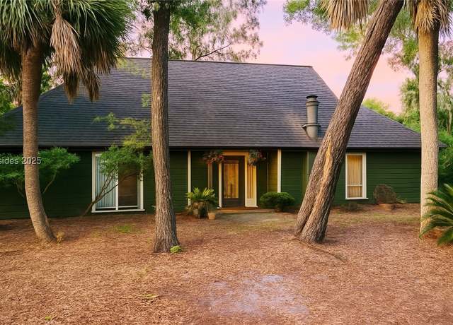 Property at 3 Flamingo St, Hilton Head Island, SC 29928, 4 beds, 3 baths