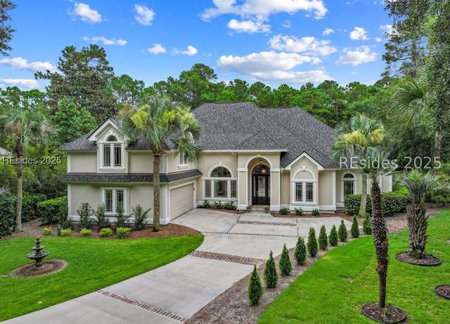 Property at 5 Camden Ln, Hilton Head Island, SC 29926, 4 beds, 4.5 baths