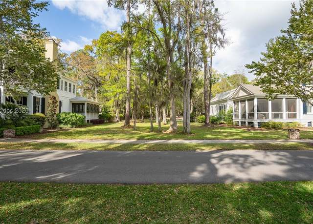 Property at 24 Treadlands, Beaufort, SC 29906
