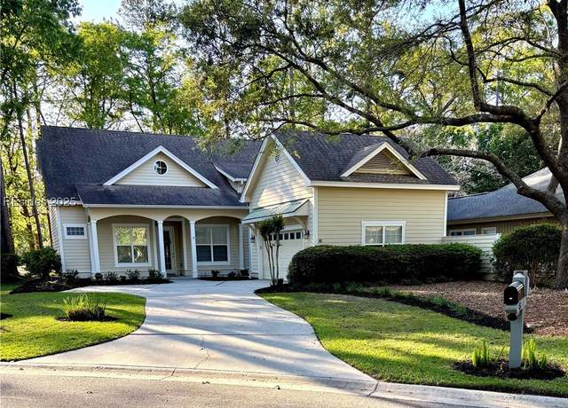 Property at 46 Pipers Pond Rd, Bluffton, SC 29910, 3 beds, 3.5 baths