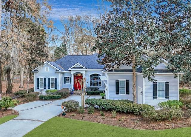 Property at 42 Newberry Ct, Bluffton, SC 29910, 4 beds, 3.5 baths