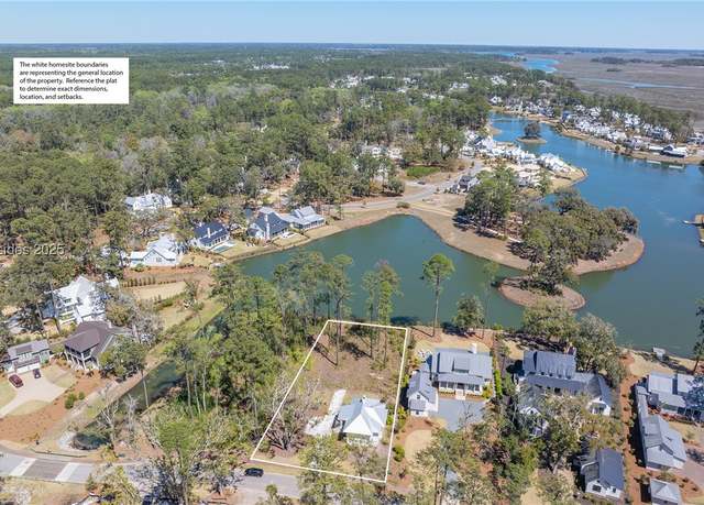 Property at 394 Davies Rd, Bluffton, SC 29910, 2 beds, 2 baths