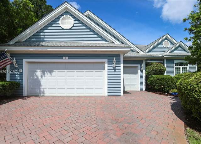 Property at 5 Savage Ct, Bluffton, SC 29909, 3 beds, 2.5 baths