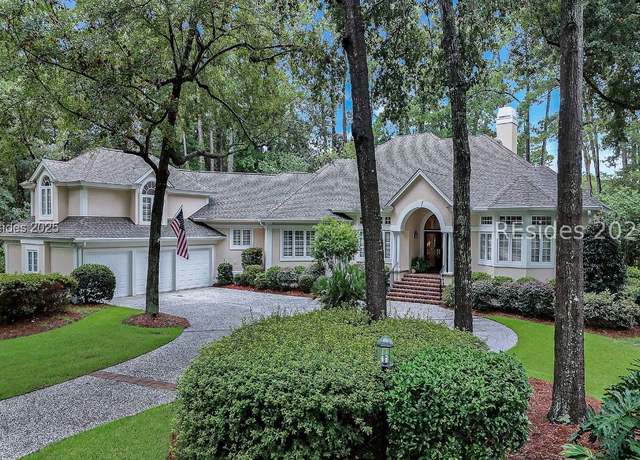Property at 3 Heather Ln, Hilton Head Island, SC 29926, 5 beds, 4 baths