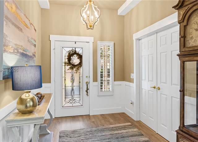 Property at 89 Hampton Cir, Bluffton, SC 29909, 3 beds, 2.5 baths