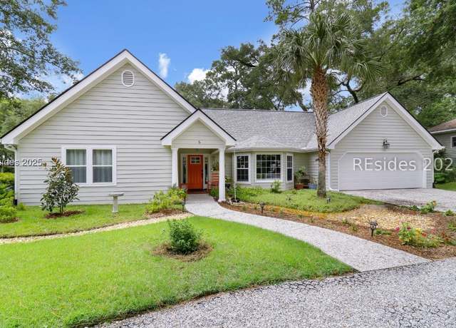 Property at 6 Sea Olive Rd, Hilton Head Island, SC 29928, 3 beds, 2 baths