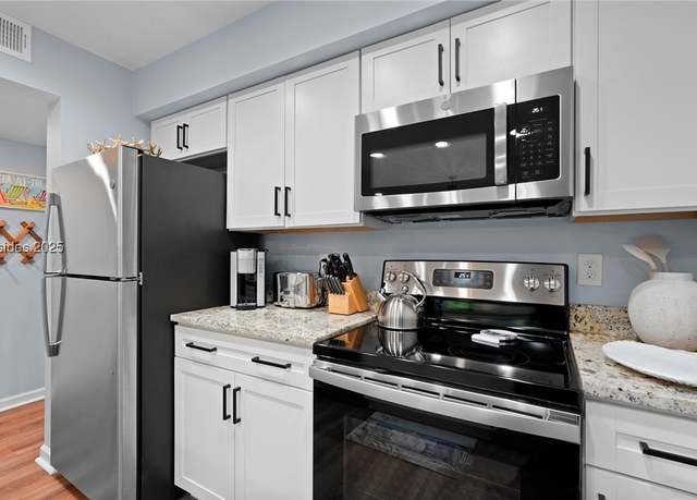 Property at 51 Mooring Buoy Rd #51, Hilton Head Island, SC 29928, 2 beds, 3 baths