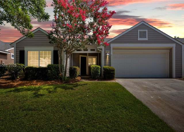 Property at 44 Zubler St, Bluffton, SC 29909, 2 beds, 2 baths