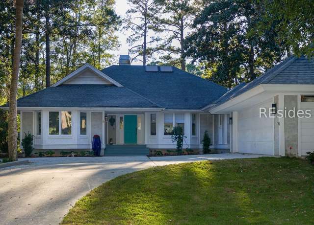 Property at 9 Cartgate Dr, Hilton Head Island, SC 29928, 3 beds, 2.5 baths