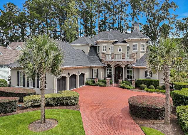 Property at 50 Clifton Dr, Bluffton, SC 29909, 6 beds, 7.5 baths