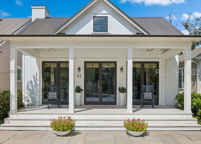 Property at 62 Harford, Beaufort, SC 29906, 3 beds, 2 baths