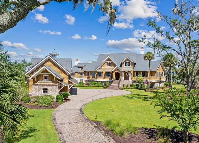 Property at 151 Inverness Dr, Bluffton, SC 29910, 6 beds, 7 baths