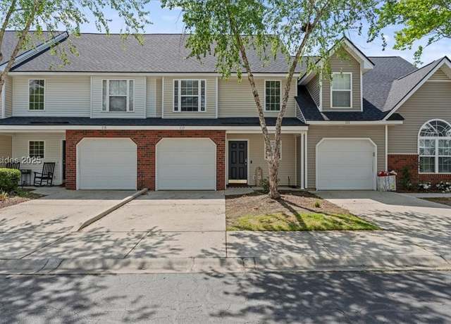 Property at 113 Cross Rd, Bluffton, SC 29910, 2 beds, 2.5 baths