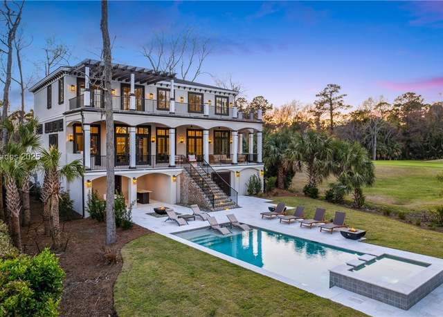 Property at 50 Leamington Ln, Hilton Head Island, SC 29928, 5 beds, 5 baths