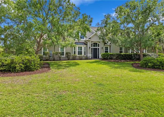 Property at 2 Sedgewick Ave, Bluffton, SC 29910, 3 beds, 2.5 baths