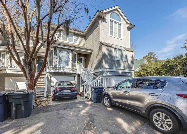 Property at 10 Yacht Cove Dr #206, Hilton Head Island, SC 29928, 3 beds, 3 baths