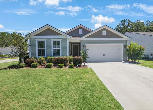 Property at 144 Carolina Oaks Ave, Bluffton, SC 29909, 3 beds, 3 baths