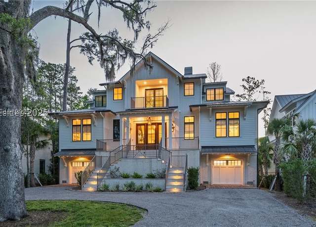 Property at 417 Corley St, Bluffton, SC 29910, 5 beds, 6.5 baths
