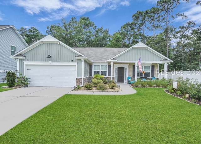 Property at 17 Alden Ct, Bluffton, SC 29910, 3 beds, 2 baths