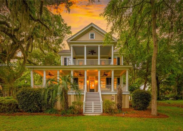 Property at 28 Oak Pond Psge, Beaufort, SC 29906, 4 beds, 3.5 baths
