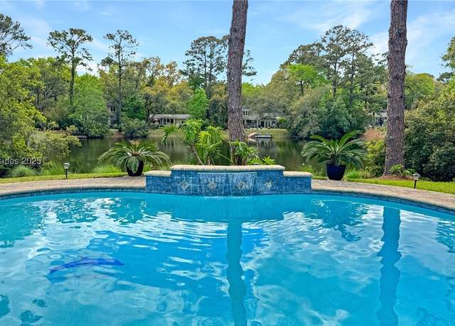 Property at 72 Full Sweep, Hilton Head Island, SC 29928, 5 beds, 4.5 baths